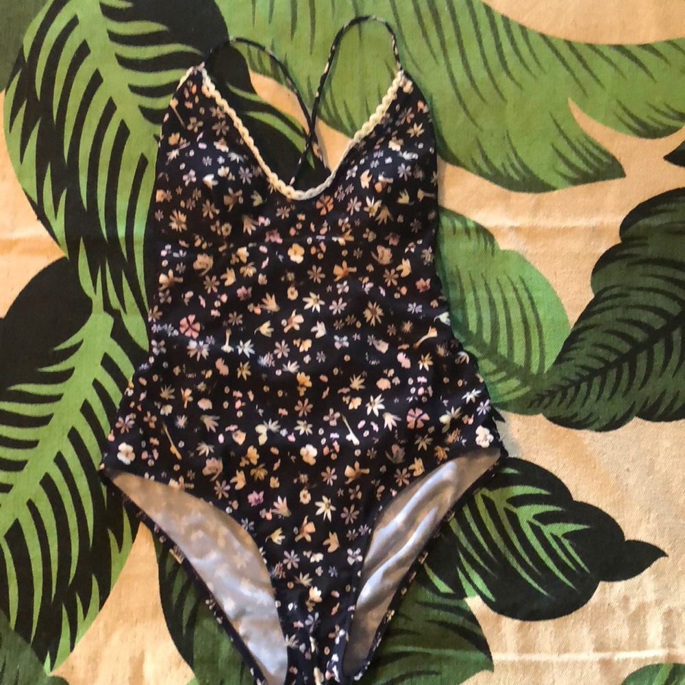 Floral One Piece Swim Suit. NWOT